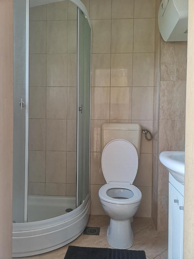 Apartments Tri Palme Башка-Вода Екстер'єр фото