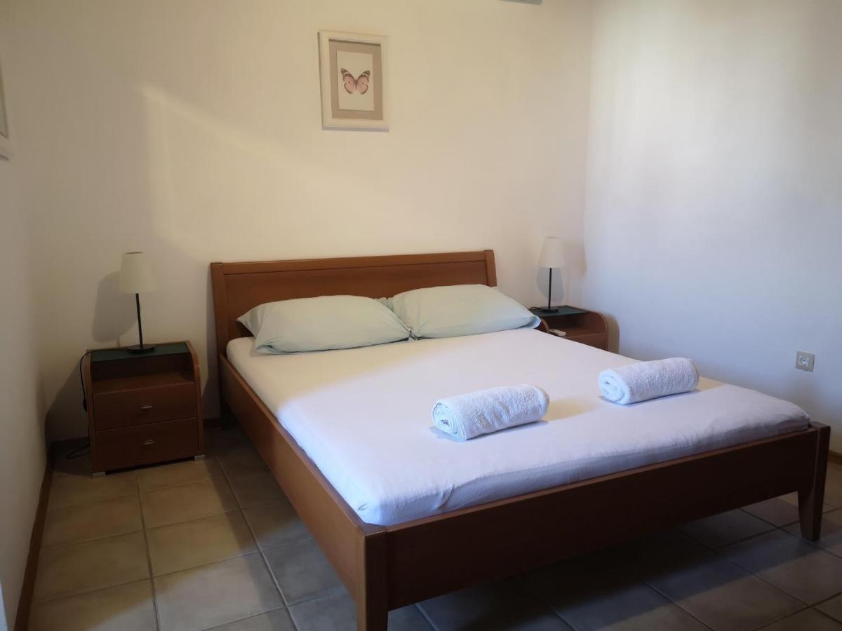 Apartments Tri Palme Башка-Вода Екстер'єр фото