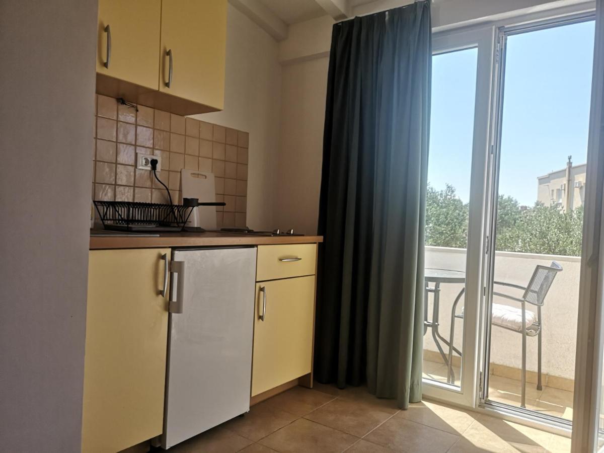 Apartments Tri Palme Башка-Вода Екстер'єр фото