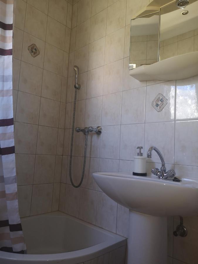 Apartments Tri Palme Башка-Вода Екстер'єр фото