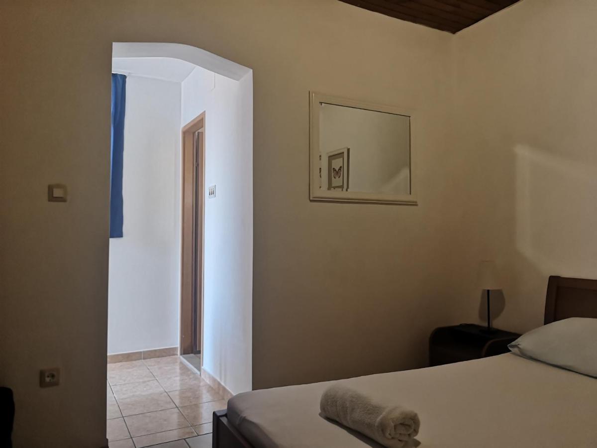 Apartments Tri Palme Башка-Вода Екстер'єр фото
