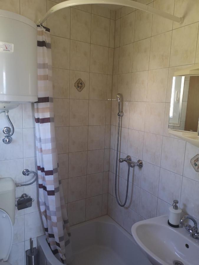 Apartments Tri Palme Башка-Вода Екстер'єр фото