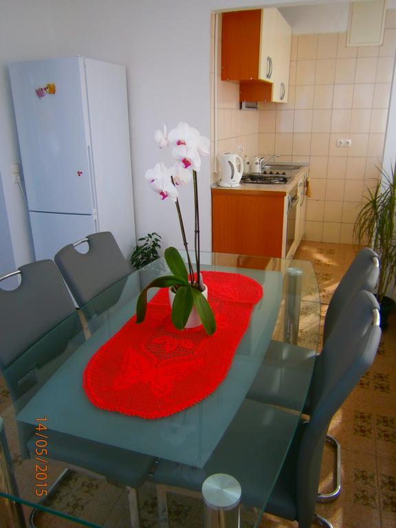 Apartments Tri Palme Башка-Вода Номер фото