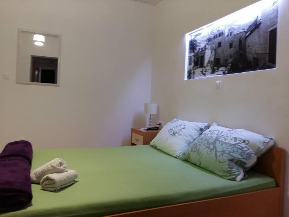 Apartments Tri Palme Башка-Вода Екстер'єр фото
